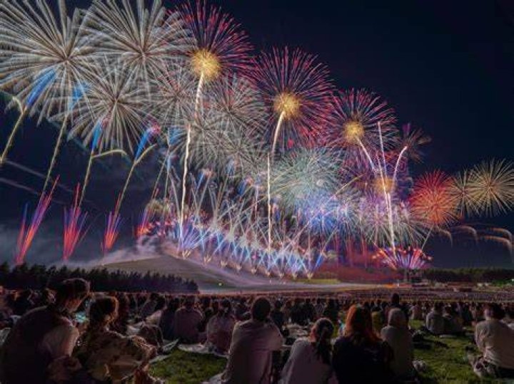 モエレ沼公園で開催される北海道芸術花火