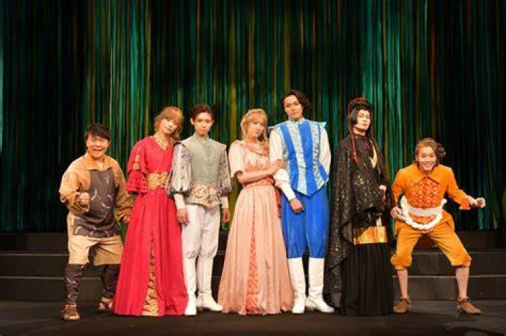 舞台演劇 俳優 パフォーマンス